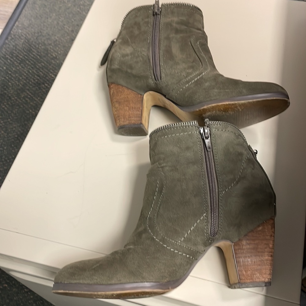 Crown vintage suede booties